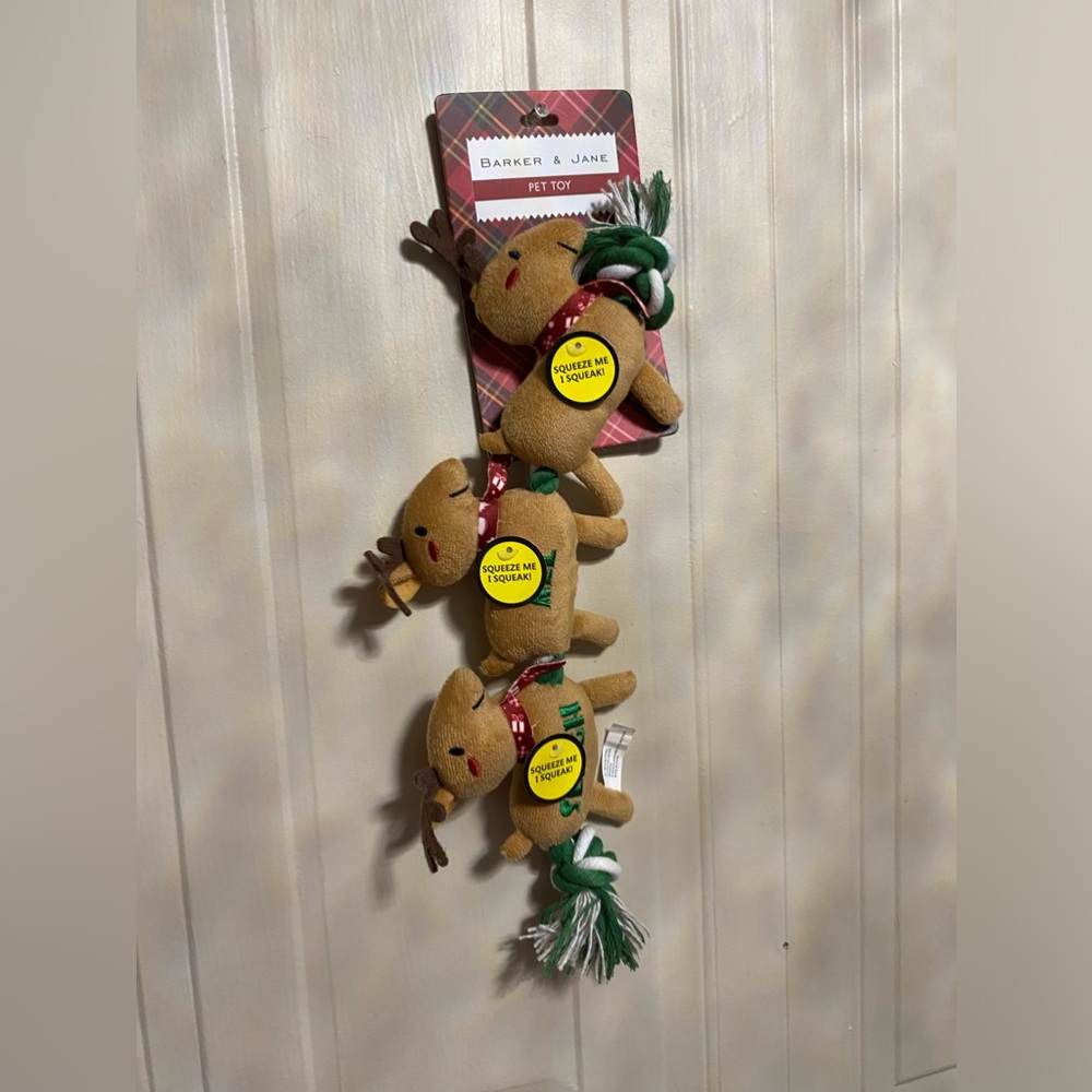 Jmle
Jmle Barker  & Jane Interactive Pet Toy  Rope   Dog Toy With Squeaker 16”